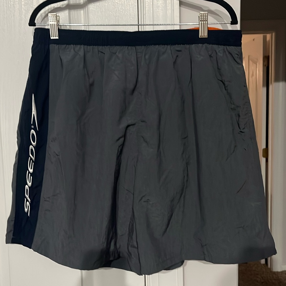 Speedo gray/navy blue swim trunks Size XL